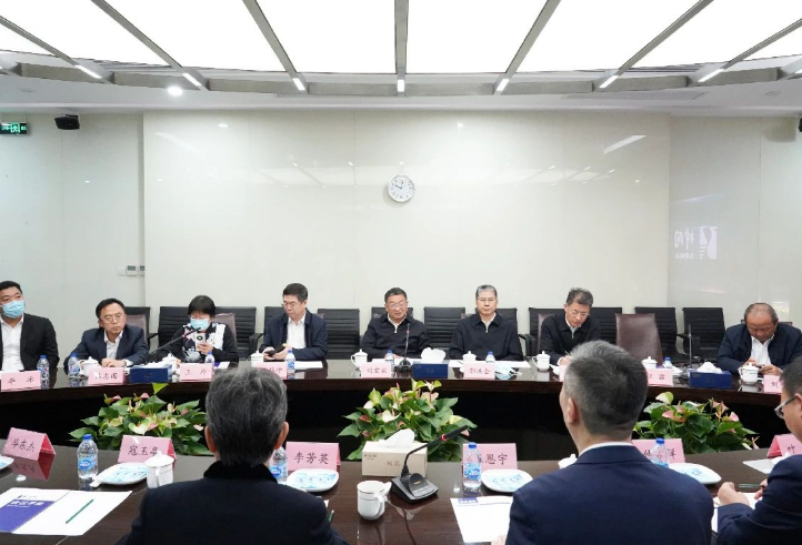 ��ʯ���߼����ܲ������һ������K1�������п���(ͼ1)